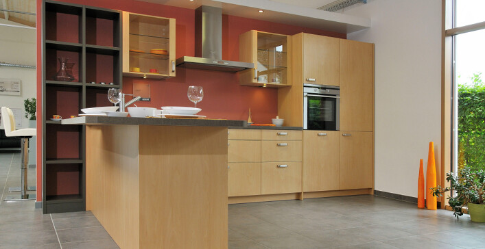 Möbel und Einbauten Möbel und Einbauten